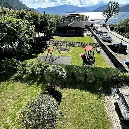 Lilly Del Maggiore Apartment Castelveccana